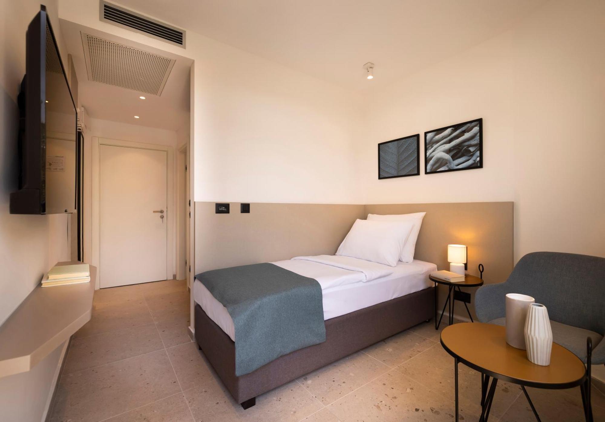 Basic Single Room